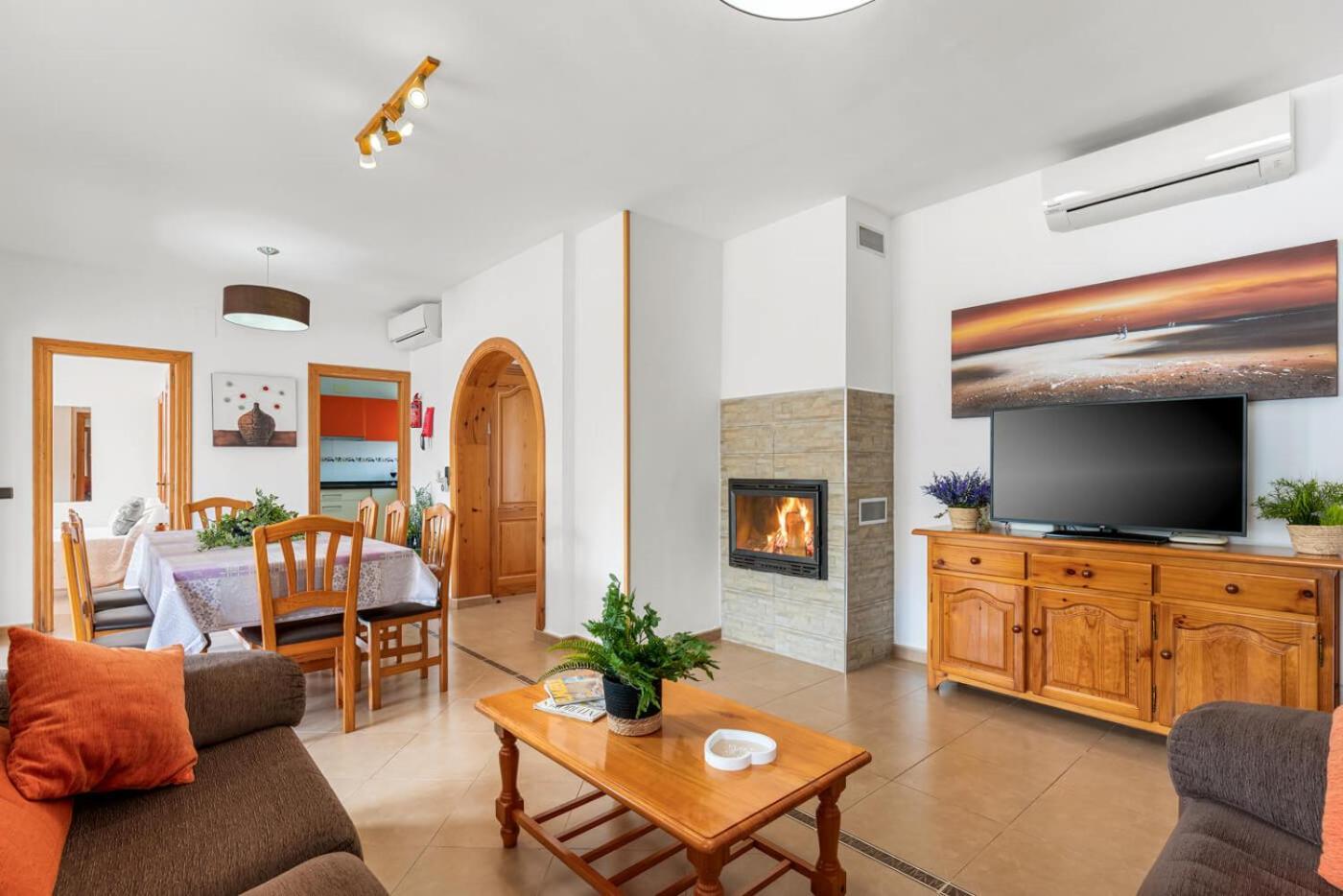 Villa Mercedes - Plusholidays Κάλπε Εξωτερικό φωτογραφία